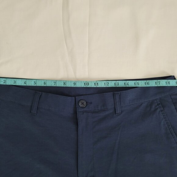 Men's Blue Variegated PGA Tour Shorts Size 38 Waist, Nice Condition! - Picture 5 of 9
